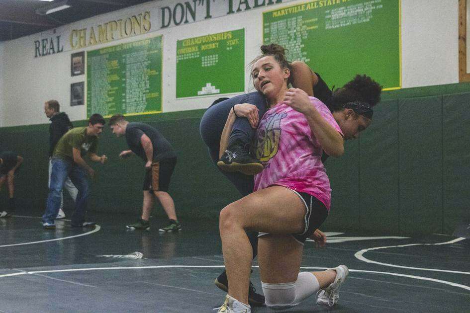 Maryville wrestling returns to mat despite concerns about season occurrence | Sports