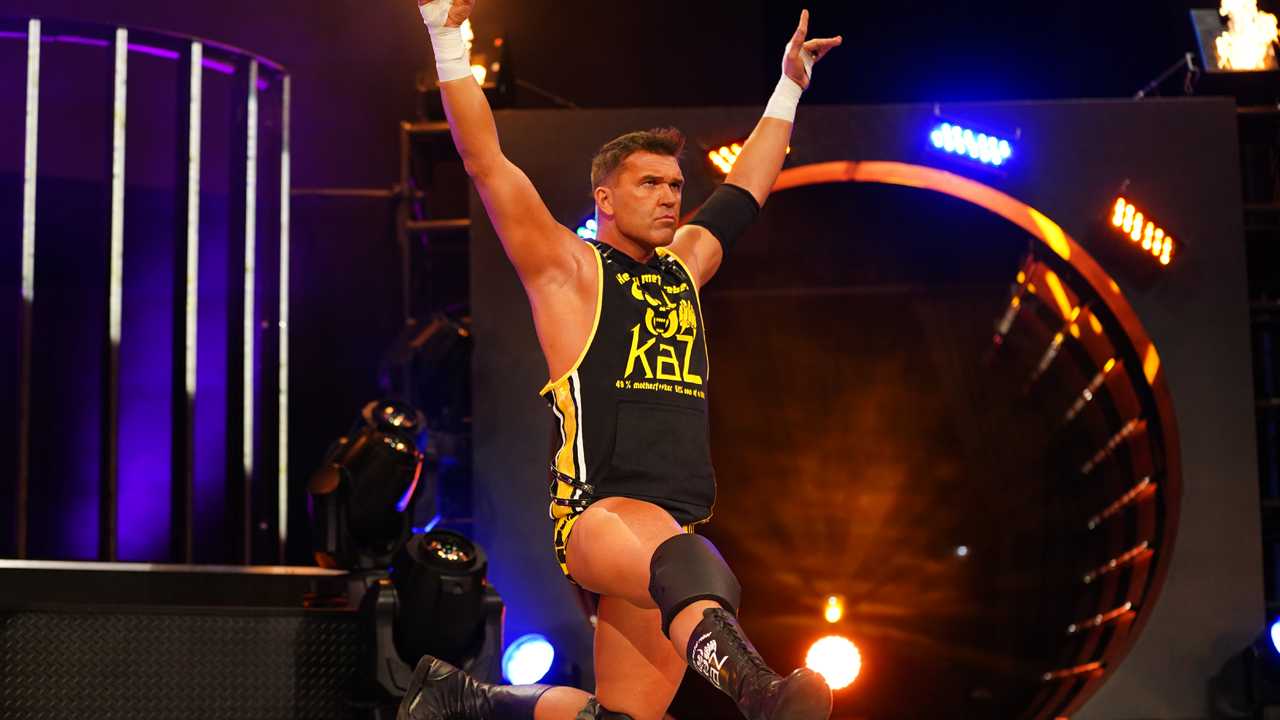 Former AEW star reportedly has signed a new contract